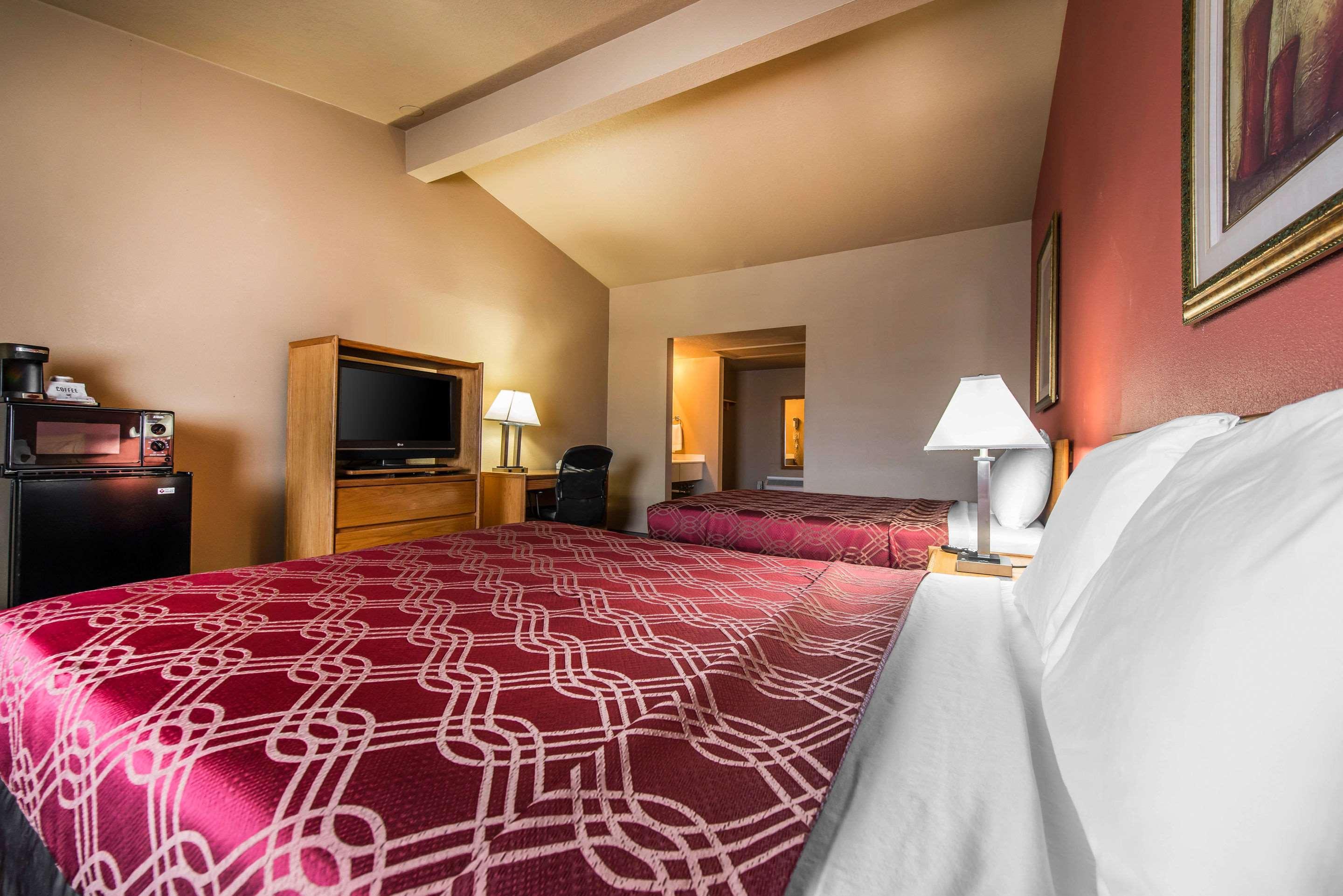 Rodeway Inn Brush Экстерьер фото