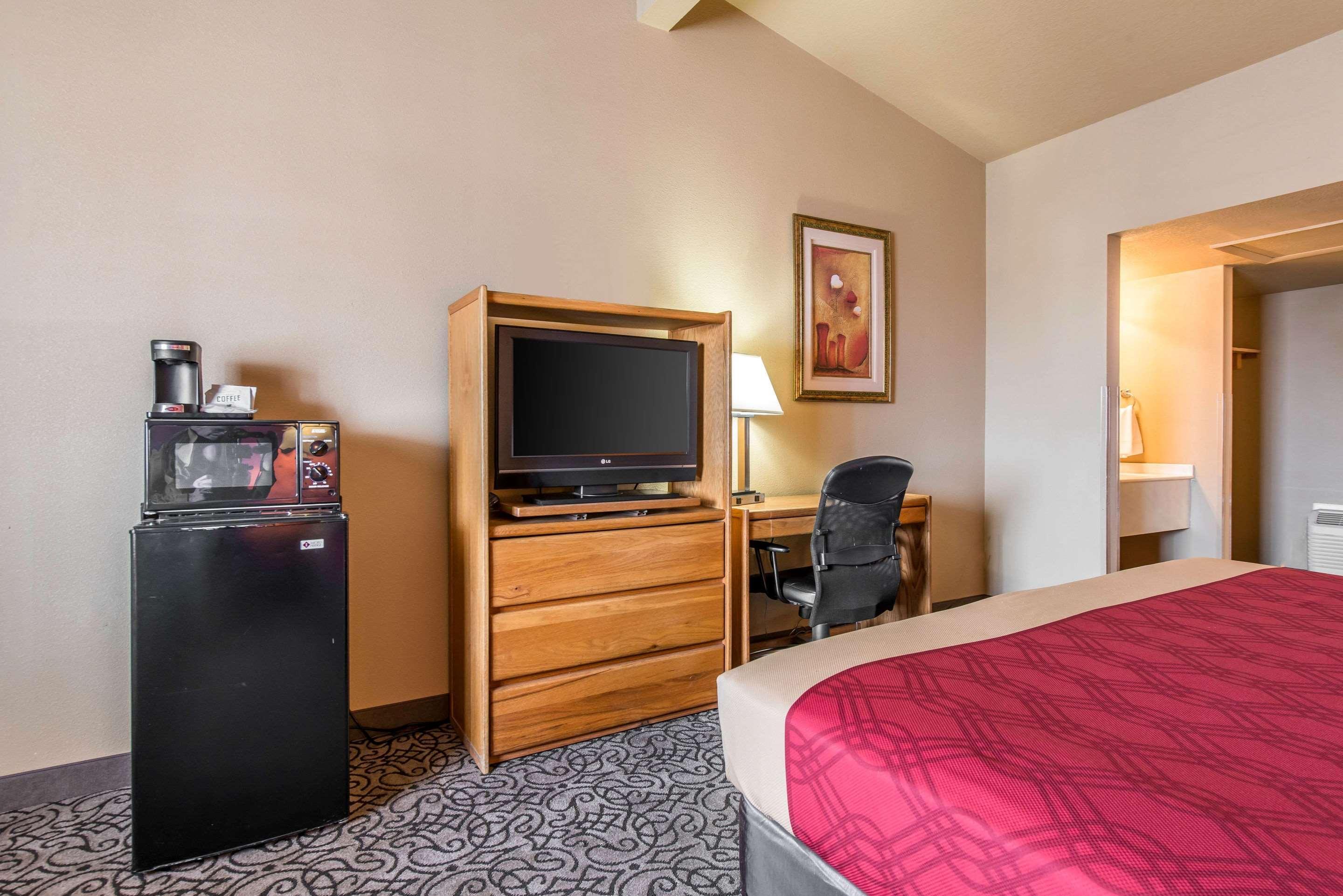 Rodeway Inn Brush Экстерьер фото